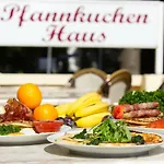Pfannkuchenhaus Fehmarn Hotel *