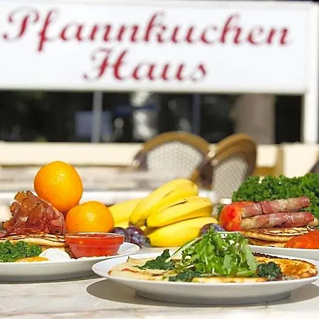 Hotel Pfannkuchenhaus Fehmarn Burg